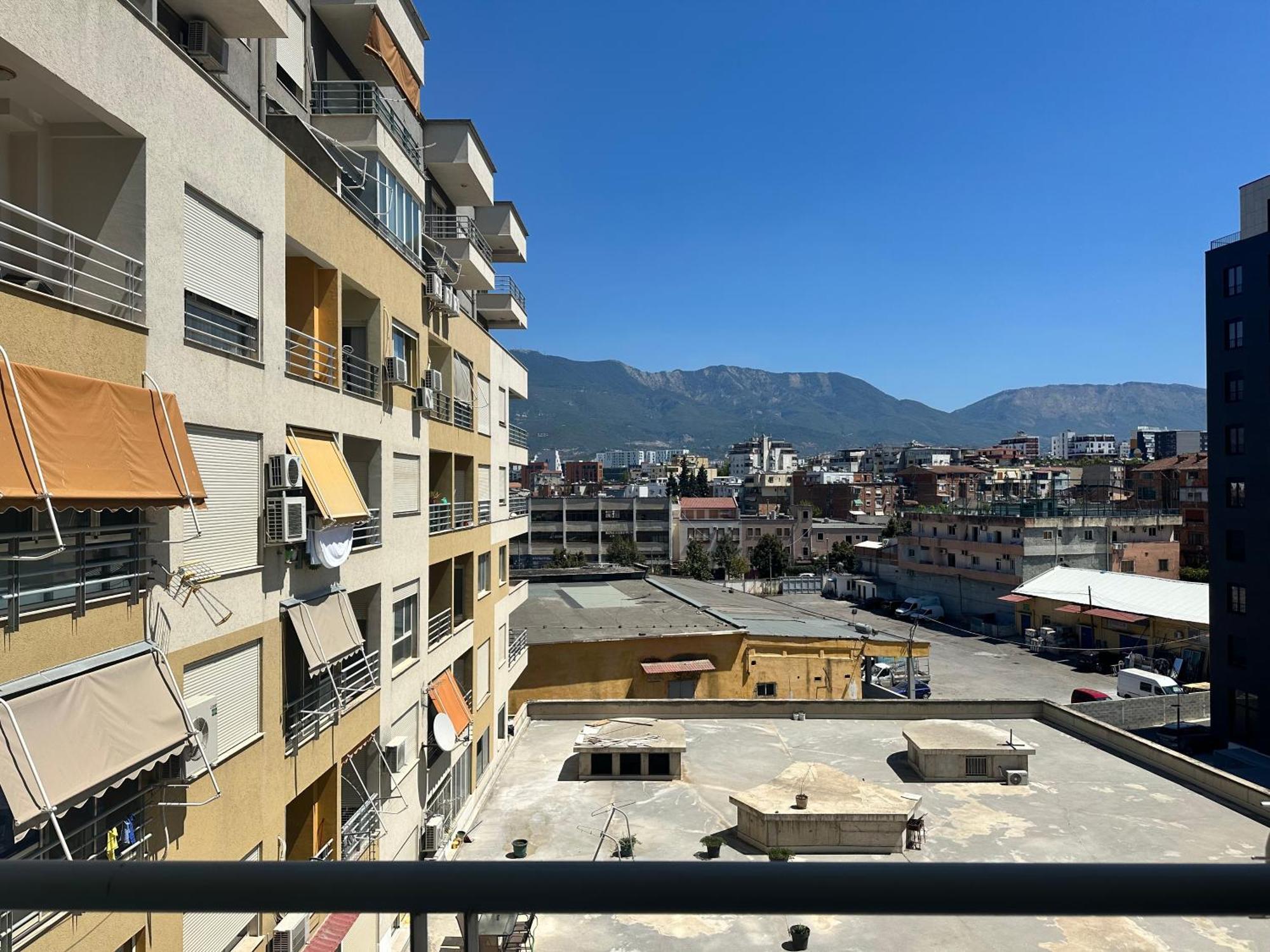 Sunrise Apartment Near The Center Tirana Extérieur photo